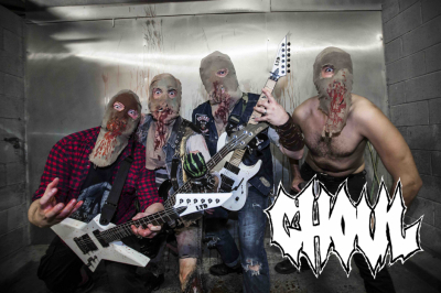 Maniakální hřbitovní mosh!!!